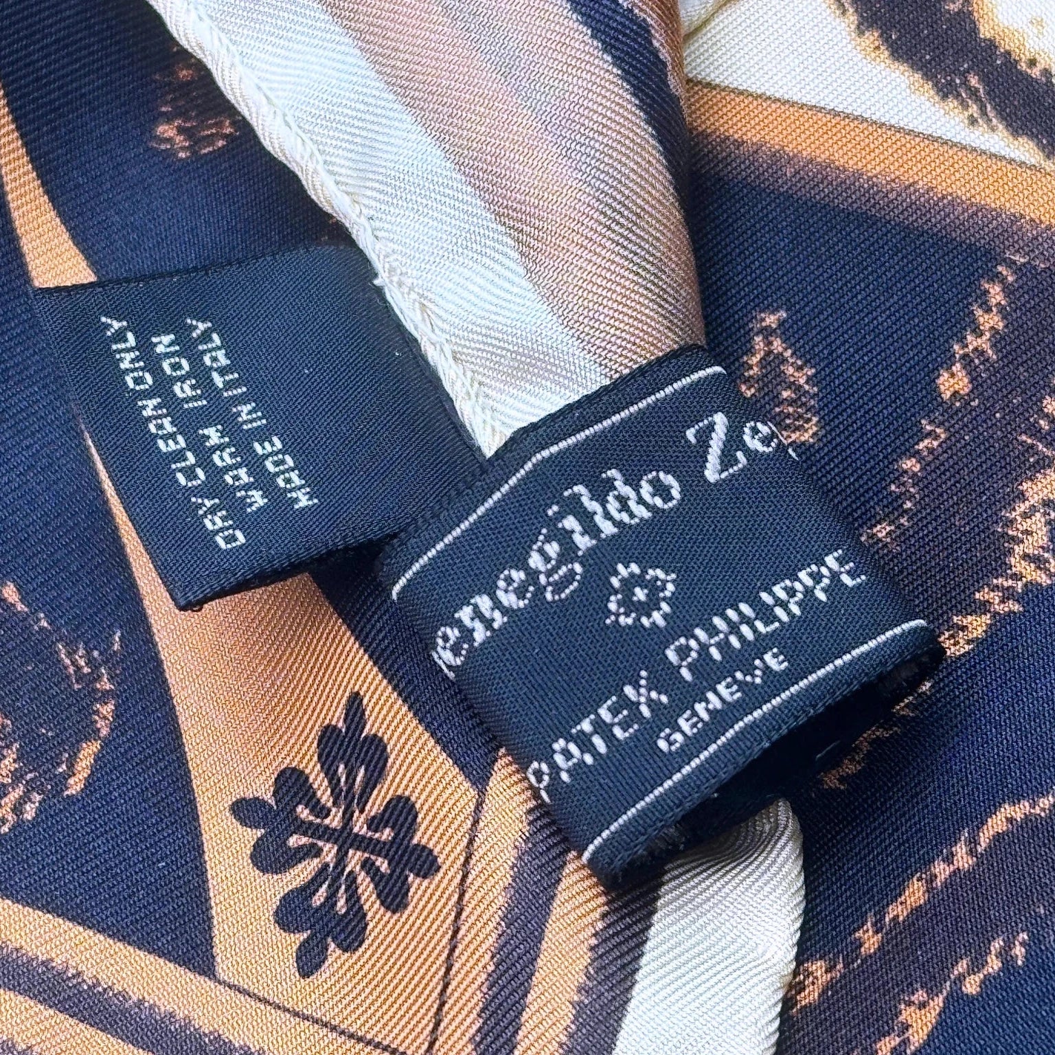 Patek Philippe X Ermenegildo vintage Seidentuch mit Tigermotiv 130x130 cm