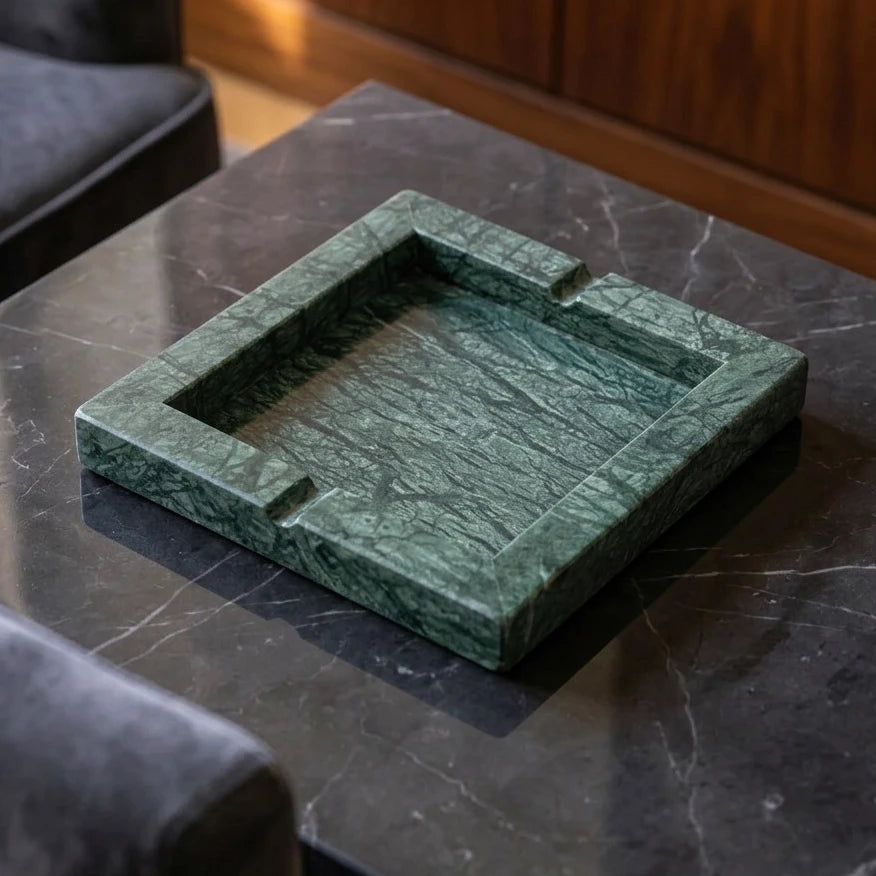 Rolex Aschenbecher 16x16 cm aus grünem Marmor
