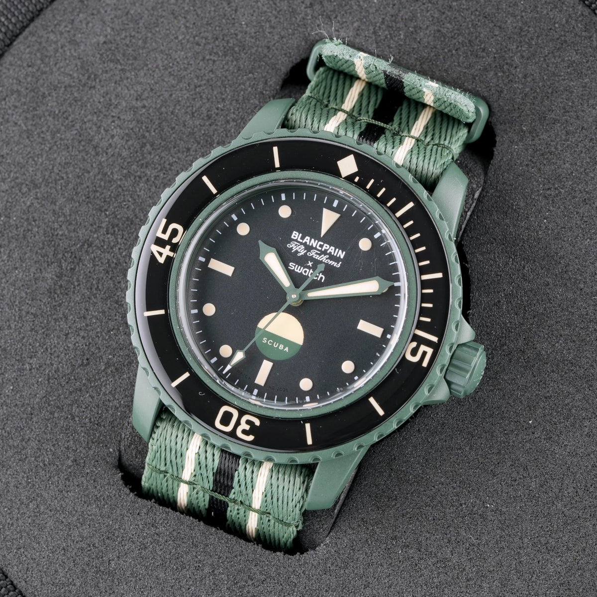 Swatch X Blancpain Scuba Fifty Fathoms Green Abyss Armbanduhr SO35G100