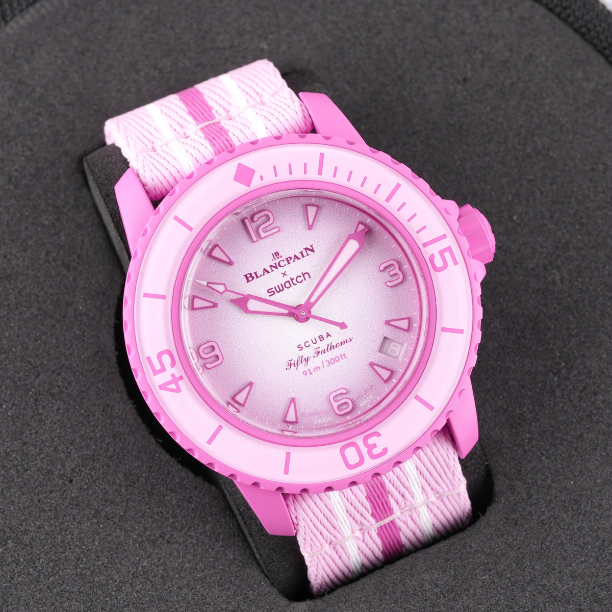 Swatch X Blancpain Scuba Fifty Fathoms Pink Ocean Armbanduhr 42 mm Ref. SO35P400
