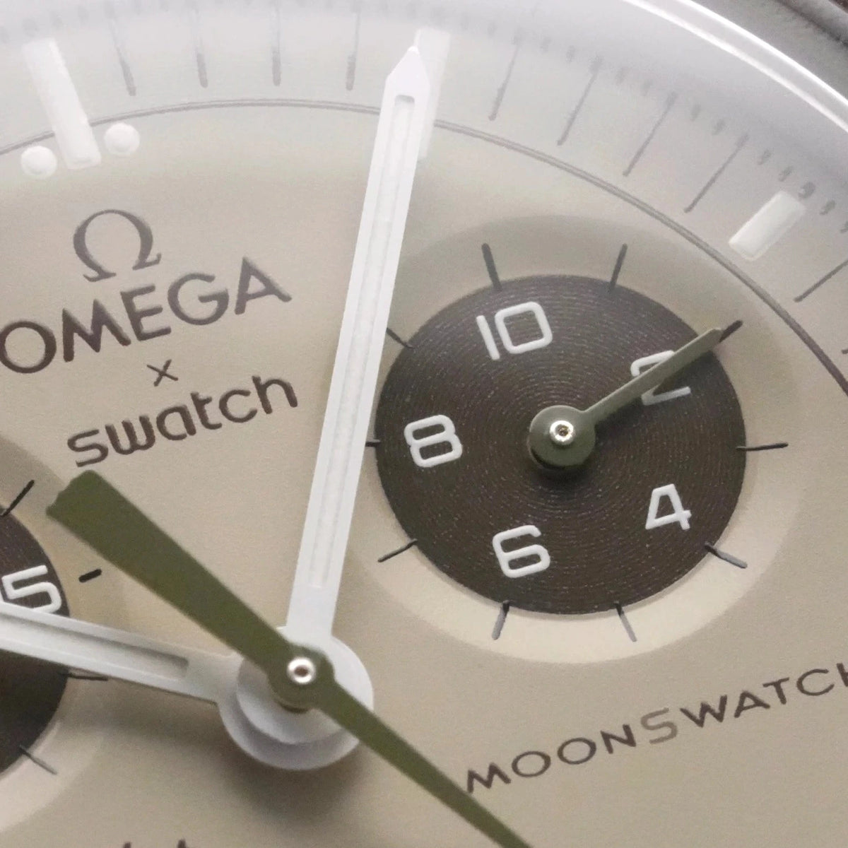 Swatch X Omega MoonSwatch Mission to Saturn Armbanduhr 42 mm Ref. SO33T100