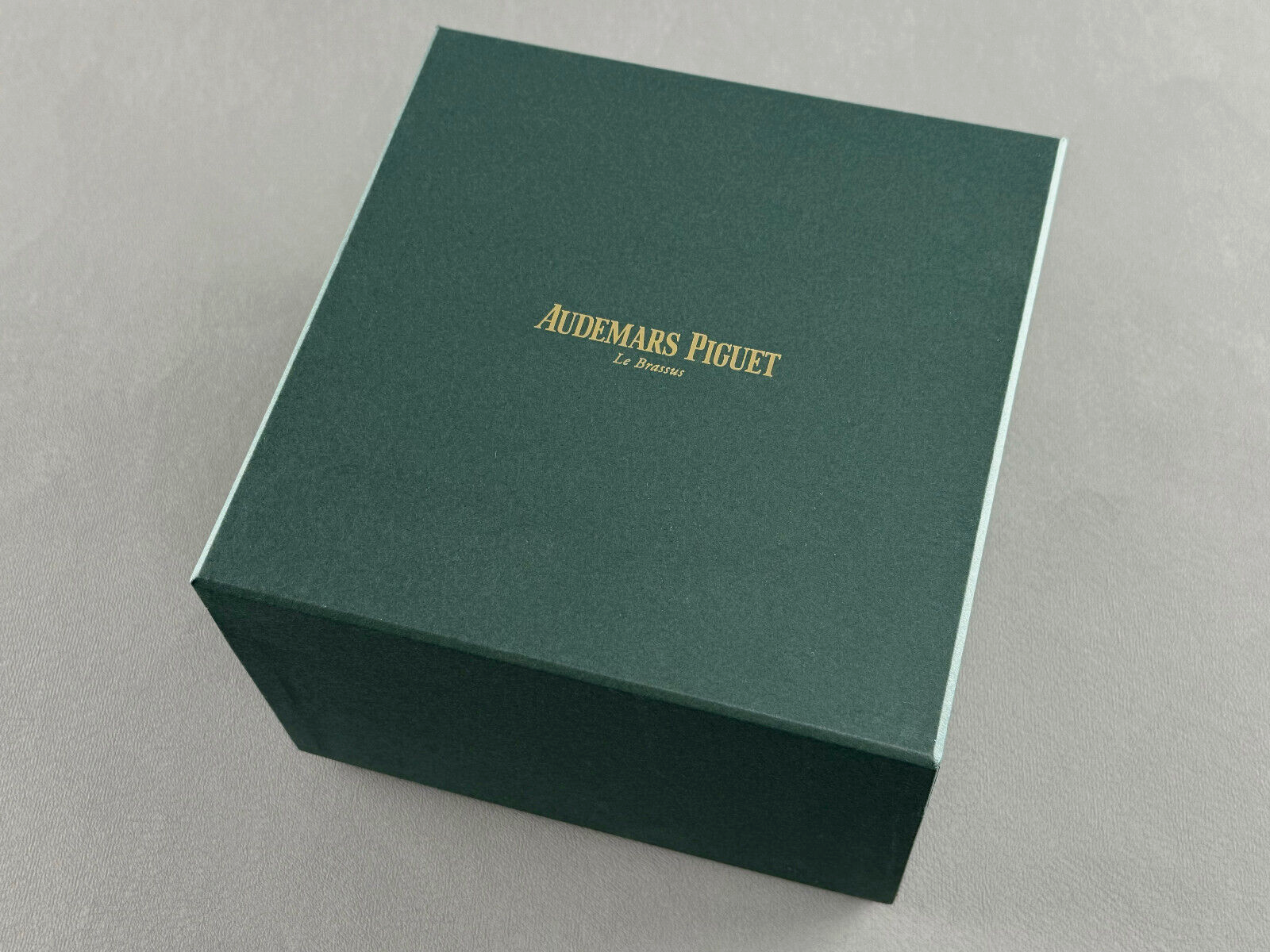 Audemars Piguet Royal Oak Box EV.700.023
