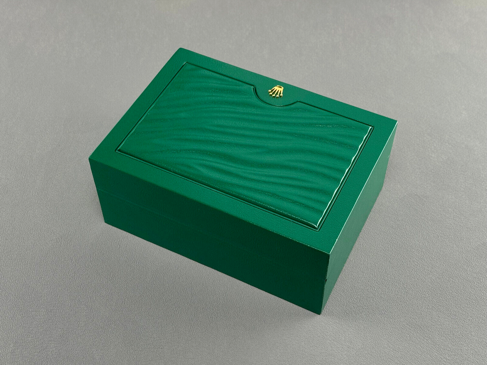 Rolex Oyster Box Size M 39139.04 