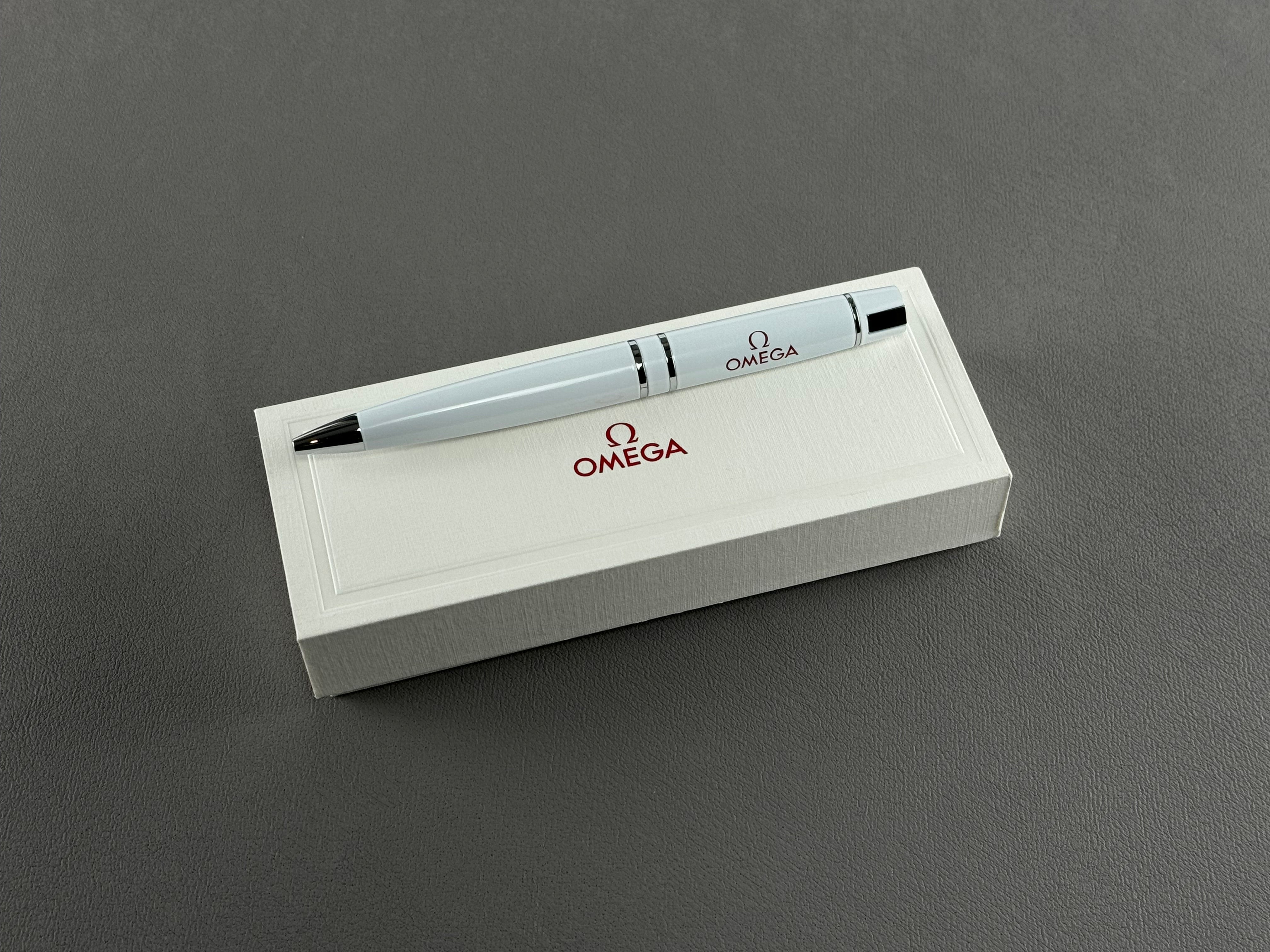 Omega ballpoint pen white