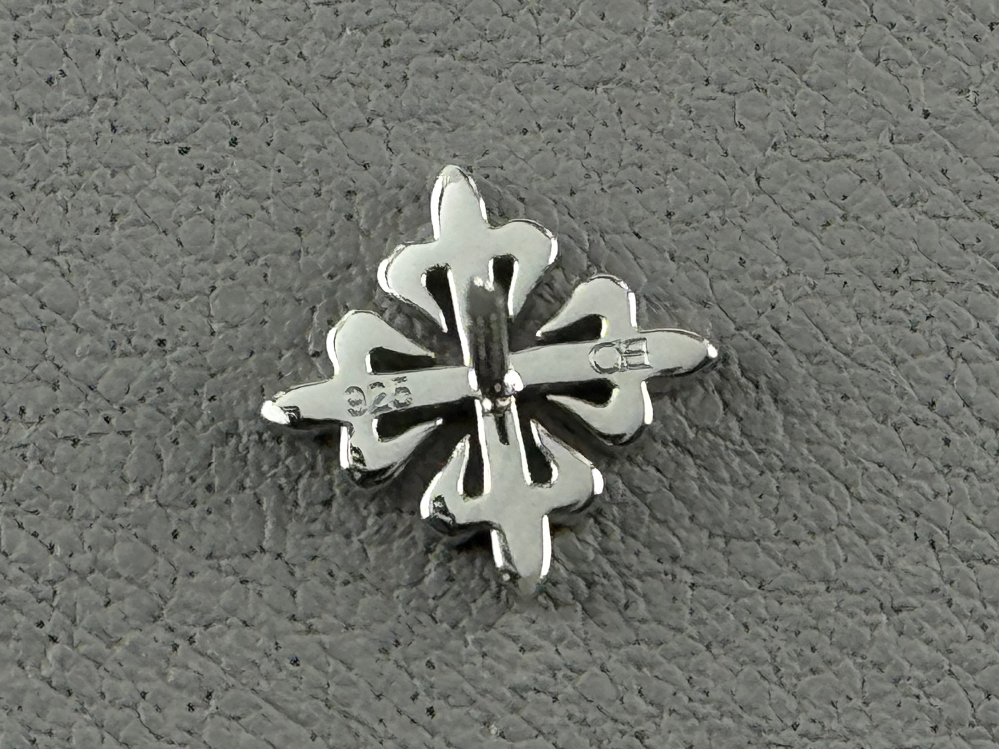 Patek Philippe 925 silver pin 