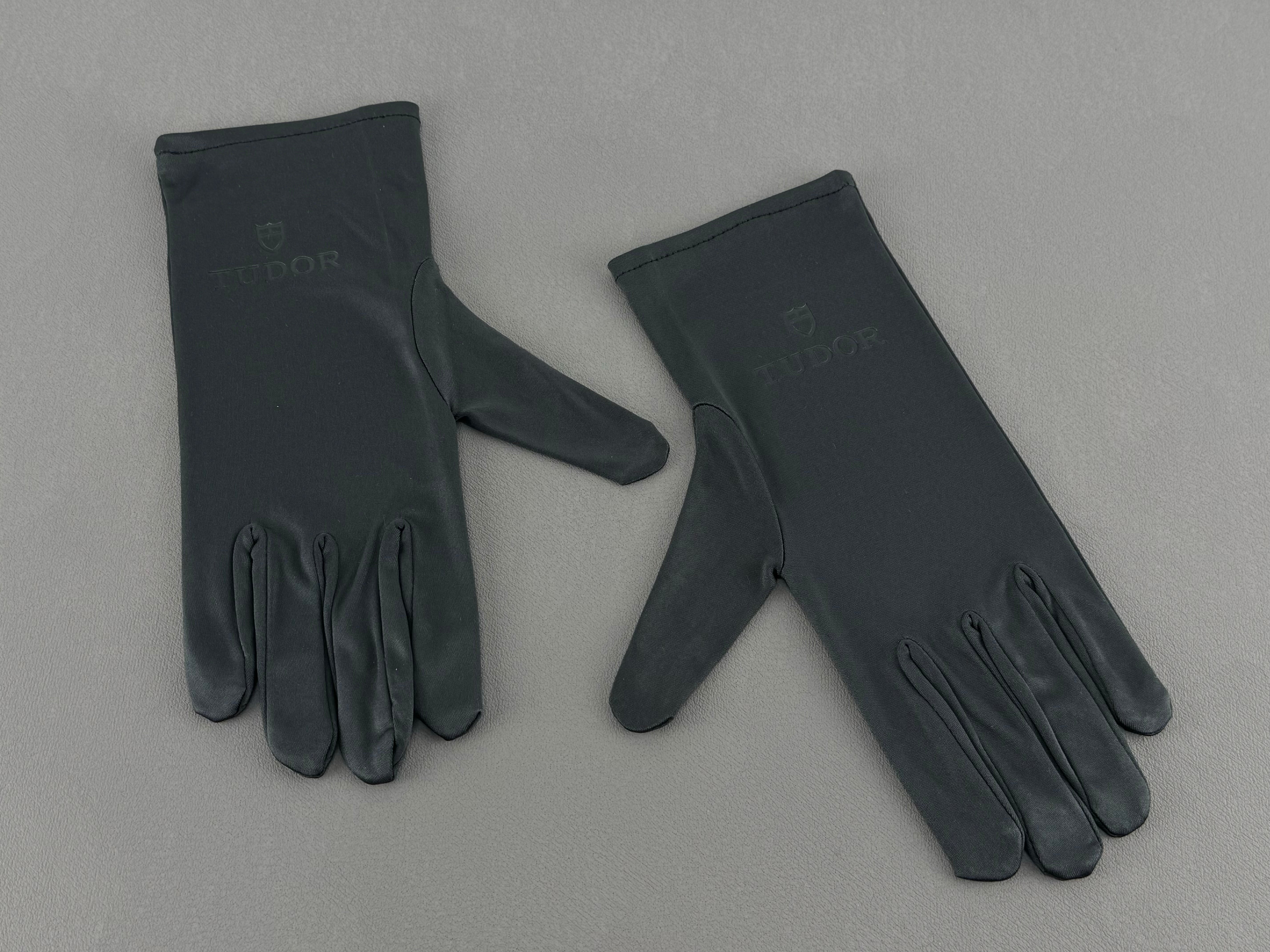 Tudor Jeweler Gloves Black