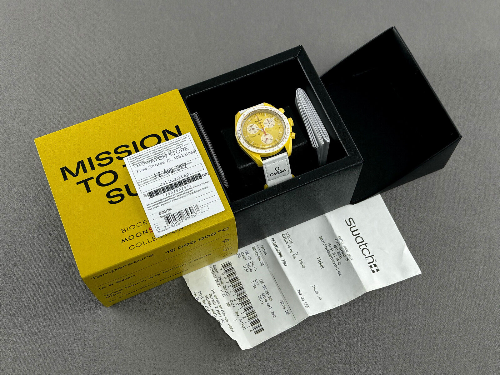 Omega x Swatch MoonSwatch Mission to the Sun SO33J100