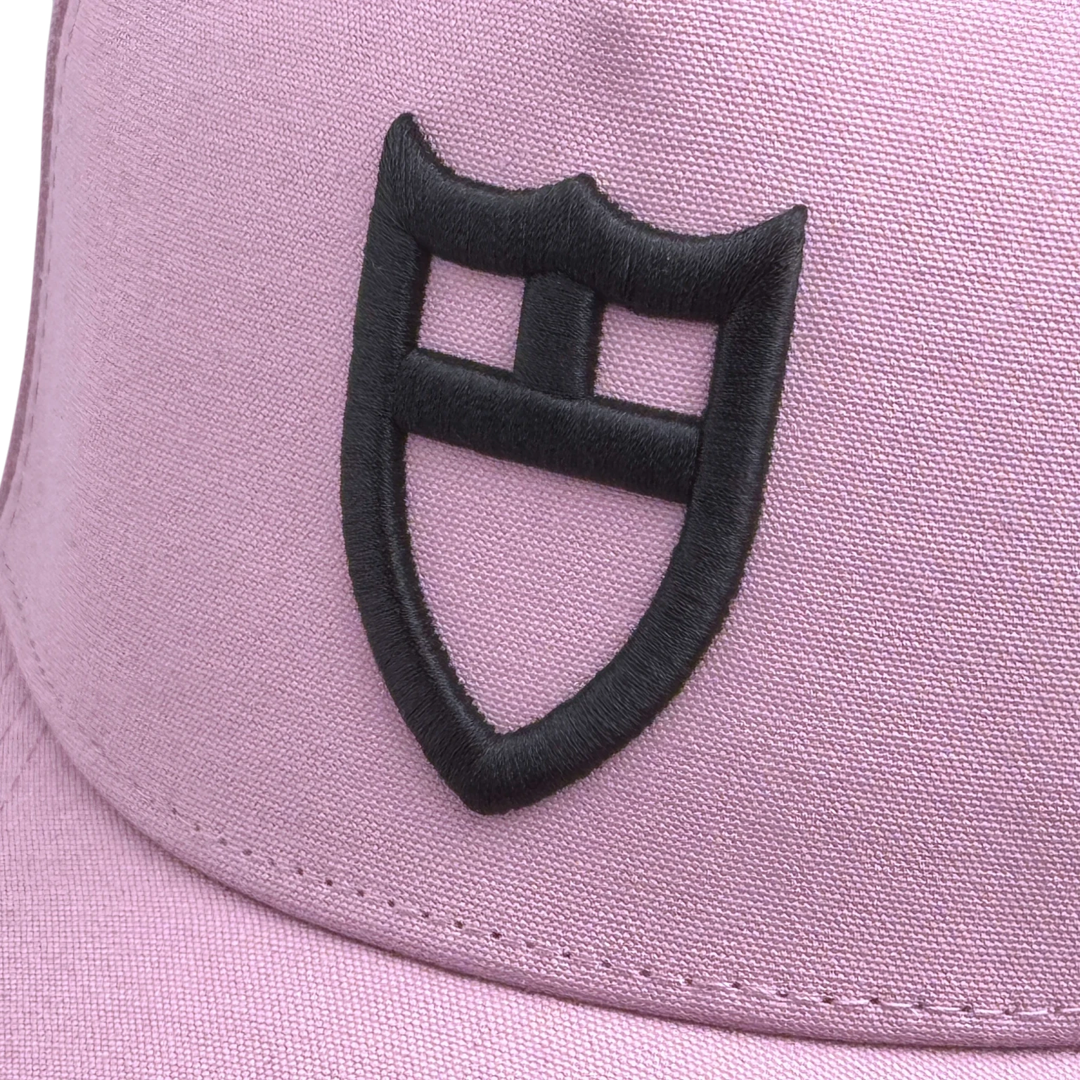 Tudor Rosa 'Born to Dare' Cap - Kappe aus 100 % recycelte PET-Flaschen