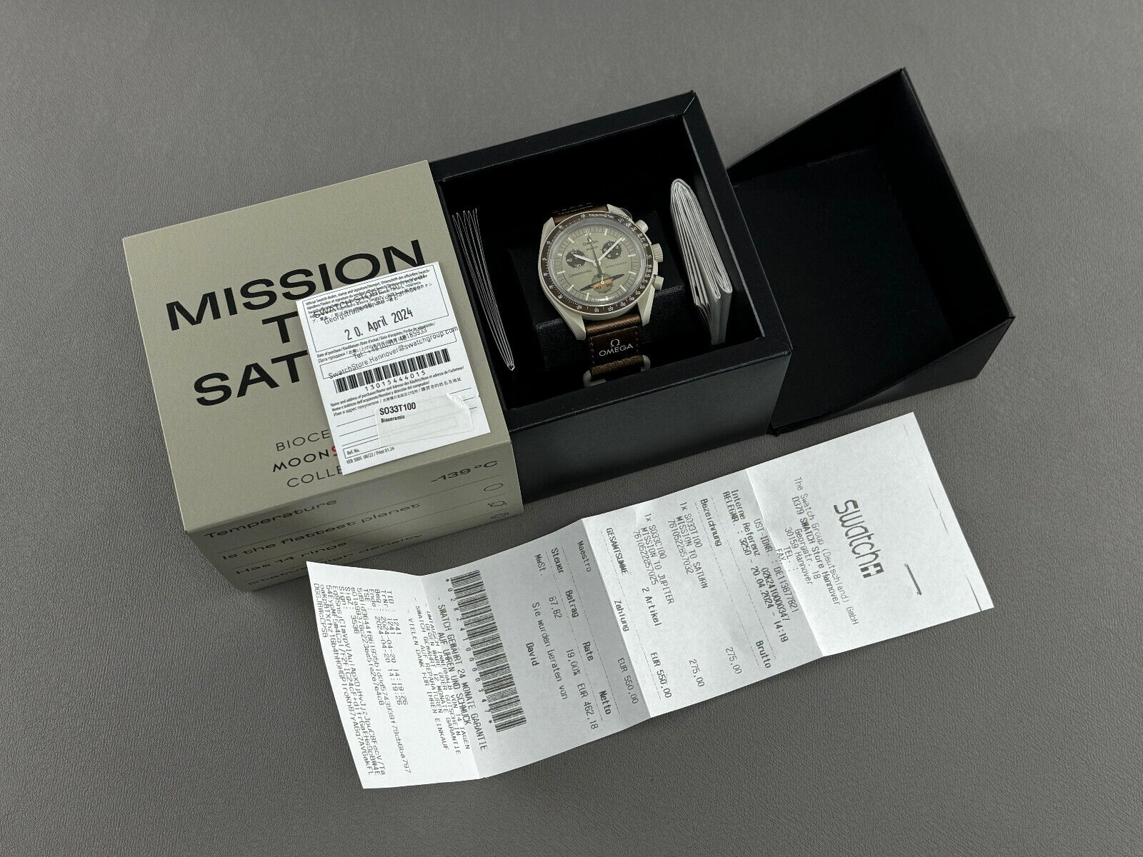 Omega x Swatch MoonSwatch mission to Saturn SO33T100